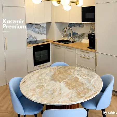 Kaszmir Premium - Ku Morzu - Basen - Balkon Apartmán